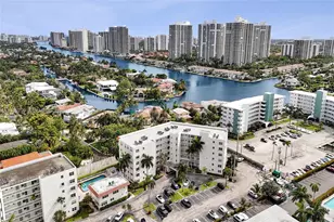 3181 S Ocean Dr, Hallandale Beach, FL 33009 - Photo 44