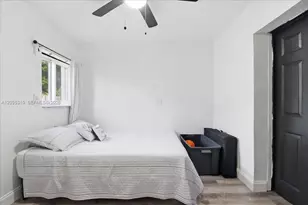 7551 Polk St, Hollywood, FL 33024 - Photo 30