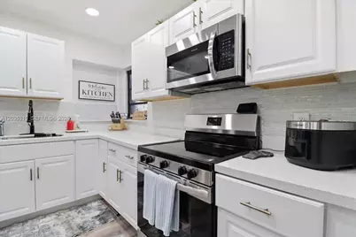 7551 Polk St, Hollywood, FL 33024 - Photo 6