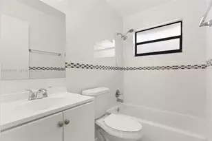 4120 SW 19th St, West Park, FL 33023 - Photo 14