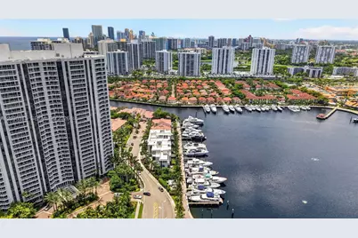 3750 Yacht Club Dr #TH5, Aventura, FL 33180 - Photo 72
