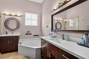 8216 SW 166th Pl, Miami, FL 33193 - Photo 32