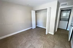 1999 NW 5th Pl, Miami, FL 33136 - Photo 4