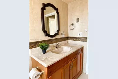500 NE 2nd St #327, Dania Beach, FL 33004 - Photo 18