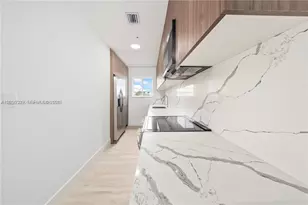 32 NW 14th Ave, Miami, FL 33125 - Photo 6
