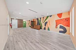 32 NW 14th Ave, Miami, FL 33125 - Photo 24