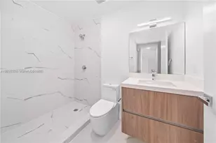 32 NW 14th Ave, Miami, FL 33125 - Photo 14