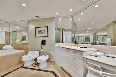 19955 NE 38th Ct #1701, Aventura, FL 33180 - Photo 28