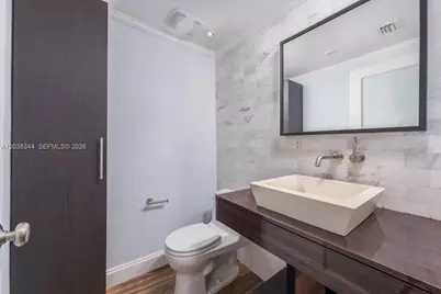 400 S Pointe Dr #307, Miami Beach, FL 33139 - Photo 14