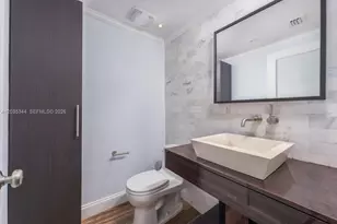 400 South Pointe Dr, Miami Beach, FL 33139 - Photo 14
