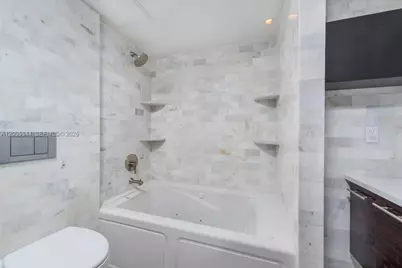 400 S Pointe Dr #307, Miami Beach, FL 33139 - Photo 16