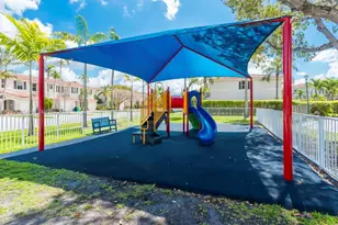 102 Riverwalk Cir, Sunrise, FL 33326 - Photo 26