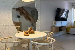 431 NW 82nd Ave, Miami, FL 33126 - Photo 8
