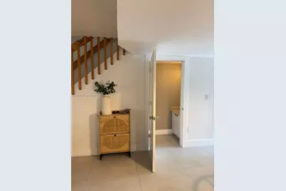 431 NW 82nd Ave #913, Miami, FL 33126 - Photo 4
