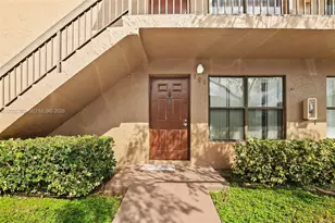 10053 Winding Lake Rd, Sunrise, FL 33351 - Photo 4