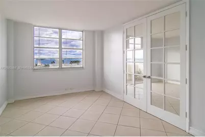 1455 N Treasure Dr #PHA, North Bay Village, FL 33141 - Photo 4