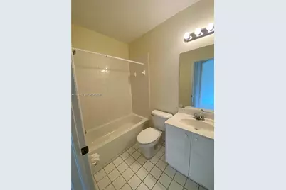 959 NE 42nd Pl #959, Homestead, FL 33033 - Photo 10