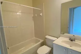 959 NE 42nd Pl, Homestead, FL 33033 - Photo 10