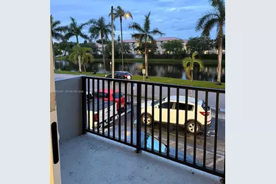 2075 NE 164th St #204, North Miami Beach, FL 33162 - Photo 2