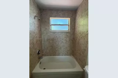 3673 SW 5th St #0, Miami, FL 33135 - Photo 12