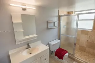 2801 NE 183rd St, Aventura, FL 33160 - Photo 10