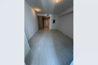 77 SE 5th #2512, Miami, FL 33131 - Photo 6