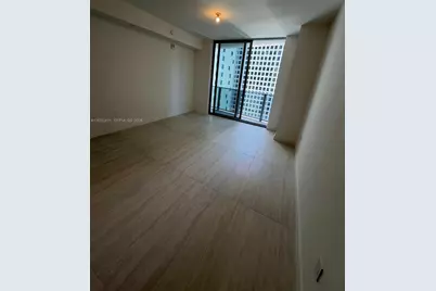 77 SE 5th #2512, Miami, FL 33131 - Photo 4