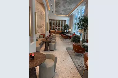 77 SE 5th #2512, Miami, FL 33131 - Photo 10