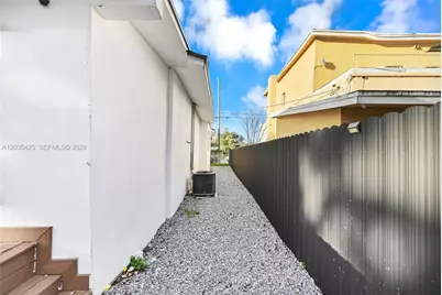 112 NW 53rd St #112, Miami, FL 33127 - Photo 36