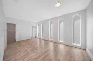 111 S Hibiscus Dr, Miami Beach, FL 33139 - Photo 18