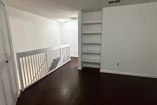 18356 NW 68th Ave, Hialeah, FL 33015 - Photo 6