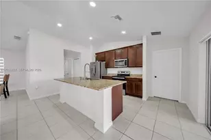 1105 NW 24th Pl, Cape Coral, FL 33993 - Photo 8