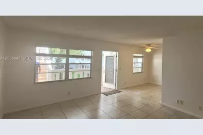 320 Fanshaw H #320, Boca Raton, FL 33434 - Photo 8