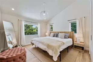 520 Bay Point Rd, Miami, FL 33137 - Photo 26
