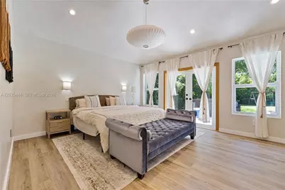 520 Bay Point Rd, Miami, FL 33137 - Photo 22
