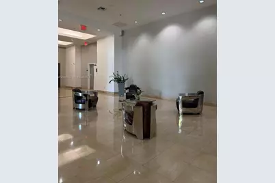 1 Glen Royal Pkwy #1006, Miami, FL 33125 - Photo 6