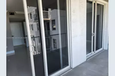 1 Glen Royal Pkwy #1006, Miami, FL 33125 - Photo 8