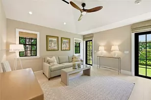 135 Chilean Ave, Palm Beach, FL 33480 - Photo 38