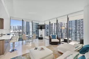 68 SE 6th St, Miami, FL 33131 - Photo 2