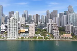 520 SE Brickell Key Dr, Miami, FL 33131 - Photo 2