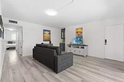 1601 Bay Rd #7, Miami Beach, FL 33139 - Photo 12