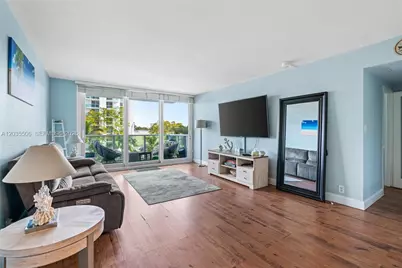 1000 West Ave #308, Miami Beach, FL 33139 - Photo 2