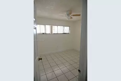 650 NE 149th St #505F, Miami, FL 33161 - Photo 10