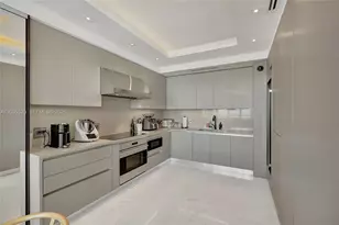 800 Claughton Island Dr, Miami, FL 33131 - Photo 16
