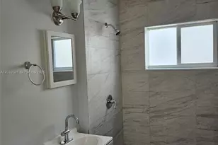 709 NE 4th Ct., Hallandale Beach, FL 33009 - Photo 22