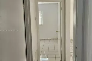 709 NE 4th Ct., Hallandale Beach, FL 33009 - Photo 18
