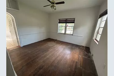 9600 N Miami Ave, Miami Shores, FL 33150 - Photo 18