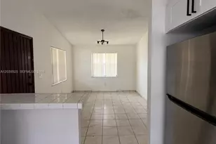 10968 SW 5th St, Sweetwater, FL 33174 - Photo 6