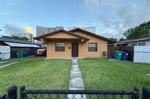 10968 SW 5th St, Sweetwater, FL 33174 - Photo 1