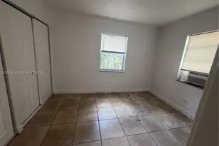 640 NW 10th Terrace, Fort Lauderdale, FL 33311 - Photo 2